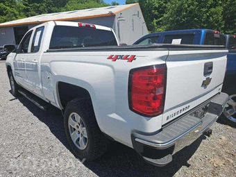 2019 Chevrolet Silverado 1500 LD LT Extended Cab Medium Bed 1LT - miniatura 2