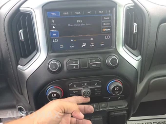 2019 Chevrolet Silverado 1500 LT Crew Cab Short Bed 1LT - miniatura 30