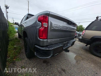 2019 Chevrolet Silverado 1500 LT Trail Boss Crew Cab Short Bed 2LT - miniatura 2