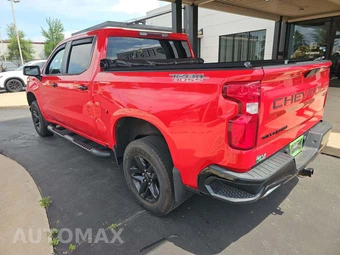 2019 Chevrolet Silverado 1500 LT Trail Boss Crew Cab Short Bed 2LT - miniatura 2