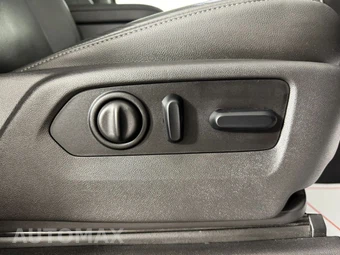 2019 Chevrolet Silverado 1500 LTZ Crew Cab Short Bed 1LZ - miniatura 36