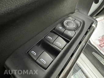 2019 Chevrolet Silverado 1500 LTZ Crew Cab Short Bed 1LZ - miniatura 42