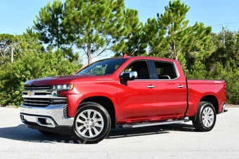 2019 Chevrolet Silverado 1500 LTZ Crew Cab Short Bed 1LZ - miniatura 23