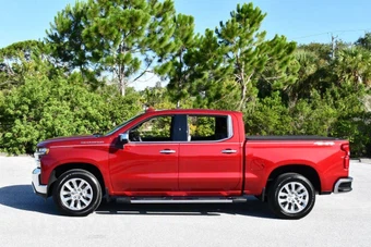 2019 Chevrolet Silverado 1500 LTZ Crew Cab Short Bed 1LZ - miniatura 25