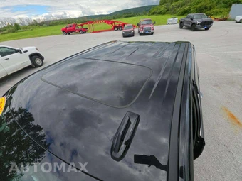 2019 Chevrolet Silverado 1500 LTZ Crew Cab Short Bed 1LZ - miniatura 9