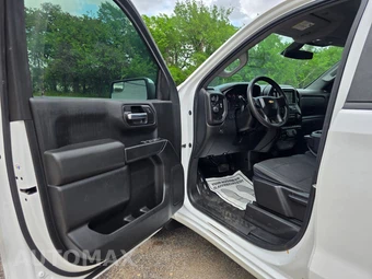 2019 Chevrolet Silverado 1500 WT Crew Cab Medium Bed 1WT - miniatura 4