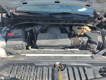 2019 Chevrolet Silverado 1500 WT Crew Cab Short Bed 1WT - miniatura 15