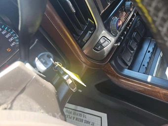 2019 Chevrolet Silverado 2500HD High Country Crew Cab Medium Bed 3LZ - miniatura 8