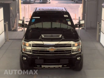 2019 Chevrolet Silverado 2500HD High Country Crew Cab Medium Bed 3LZ - miniatura 2