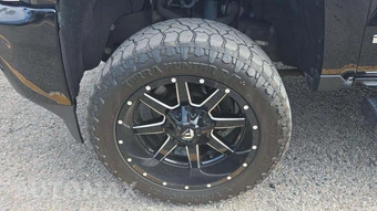 2019 Chevrolet Silverado 2500HD High Country Crew Cab Medium Bed 3LZ - miniatura 23
