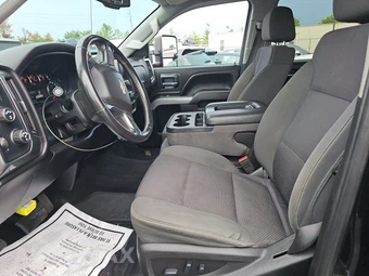2019 Chevrolet Silverado 2500HD LT Crew Cab Medium Bed - miniatura 7