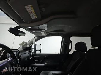 2019 Chevrolet Silverado 2500HD LT Crew Cab Medium Bed - miniatura 18