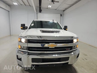 2019 Chevrolet Silverado 2500HD LT Crew Cab Medium Bed - miniatura 2
