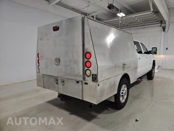 2019 Chevrolet Silverado 2500HD LT Crew Cab Medium Bed - miniatura 4