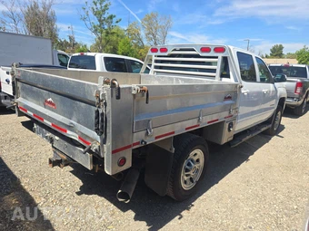 2019 Chevrolet Silverado 2500HD LT Crew Cab Medium Bed 1LT - miniatura 5