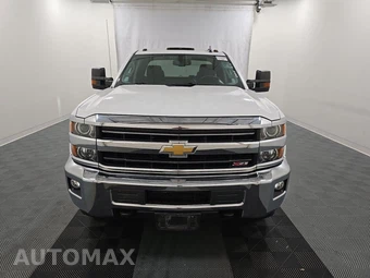 2019 Chevrolet Silverado 2500HD LT Extended Cab Medium Bed 1LT - miniatura 2