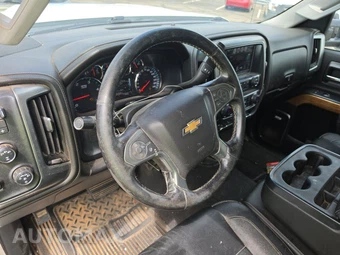 2019 Chevrolet Silverado 2500HD LTZ Crew Cab Long Bed 1LZ - miniatura 11