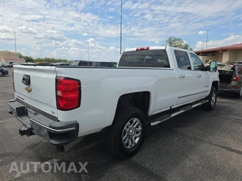 2019 Chevrolet Silverado 2500HD LTZ Crew Cab Long Bed 1LZ - miniatura 4