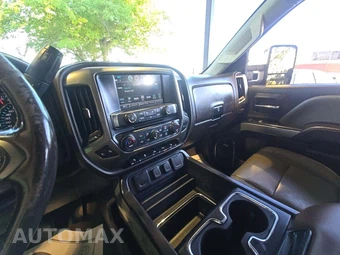 2019 Chevrolet Silverado 2500HD LTZ Crew Cab Medium Bed 1LZ - miniatura 10