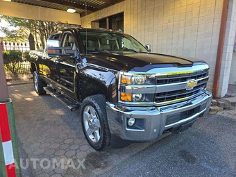 2019 Chevrolet Silverado 2500HD LTZ Crew Cab Medium Bed 1LZ - miniatura 4