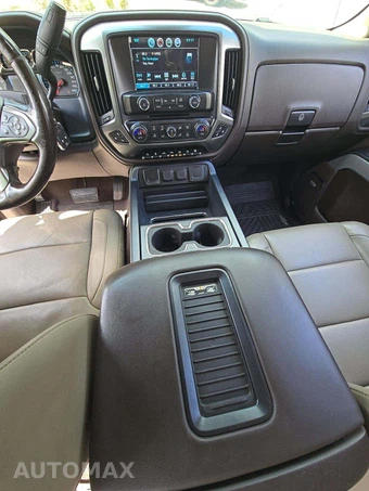 2019 Chevrolet Silverado 2500HD LTZ Crew Cab Medium Bed 1LZ - miniatura 10