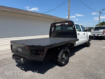 2019 Chevrolet Silverado 3500HD Cab Chassis WT Crew Cab 1WT DRW - miniatura 9
