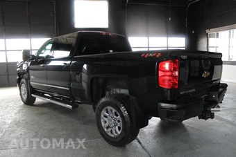 2019 Chevrolet Silverado 3500HD High Country Crew Cab Medium Bed 3LZ - miniatura 4