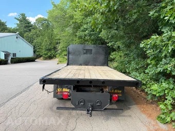 2019 Chevrolet SILVERADO MEDIUM DUTY Base - miniatura 4