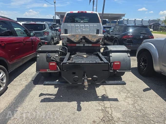 2019 Chevrolet SILVERADO MEDIUM DUTY Base - miniatura 5