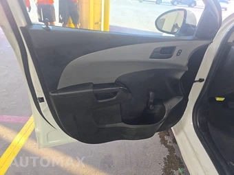 2019 Chevrolet Sonic LT Hatchback 1FL - miniatura 9
