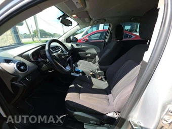 2019 Chevrolet Sonic LT Sedan 1SD - miniatura 6