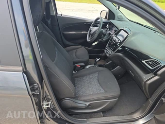 2019 Chevrolet Spark 1LT 1SD – miniatura 8