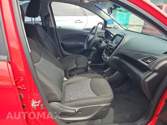 2019 Chevrolet Spark LS 1SA – miniatura 8
