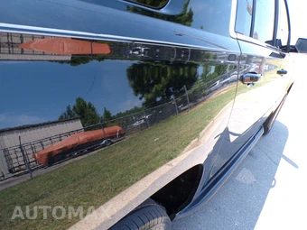 2019 Chevrolet Suburban 1500 LS 1LS - miniatura 30