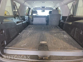 2019 Chevrolet Suburban 1500 LS 1LS - miniatura 17
