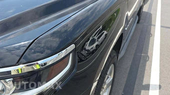 2019 Chevrolet Suburban 1500 LS 1LS - miniatura 26