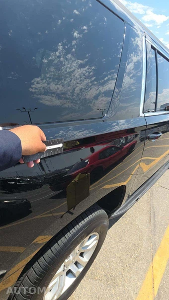 2019 Chevrolet Suburban 1500 LS 1LS - miniatura 26