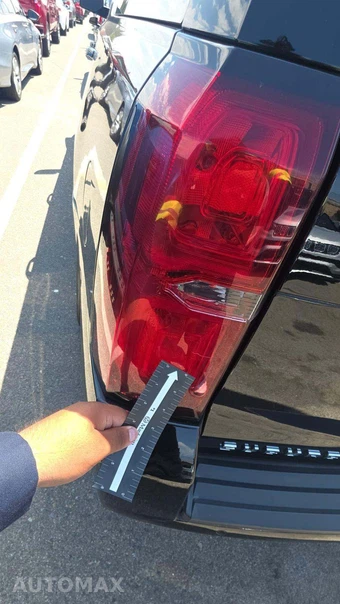 2019 Chevrolet Suburban 1500 LS 1LS - miniatura 43