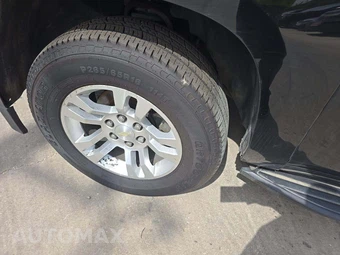 2019 Chevrolet Suburban 1500 LT 1LT - miniatura 28