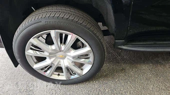 2019 Chevrolet Suburban 1500 LT 1LT - miniatura 29
