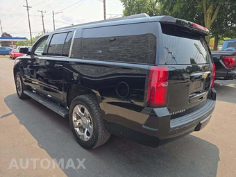 2019 Chevrolet Suburban 1500 LT 1LT - miniatura 2