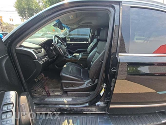 2019 Chevrolet Suburban 1500 LT 1LT - miniatura 6