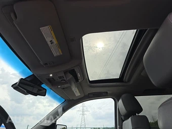 2019 Chevrolet Suburban 1500 LT 1LT - miniatura 18