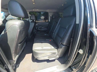 2019 Chevrolet Suburban 1500 LT 1LT - miniatura 13