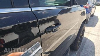 2019 Chevrolet Suburban 1500 LT 1LT - miniatura 29