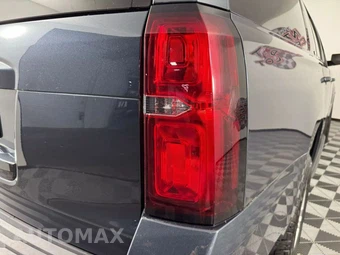 2019 Chevrolet Suburban 1500 LT 1LT - miniatura 32