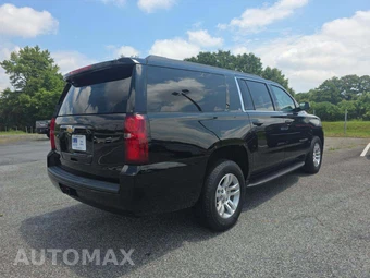 2019 Chevrolet Suburban 1500 LT 1LT - miniatura 3
