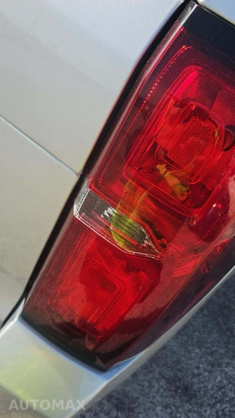2019 Chevrolet Suburban 1500 LT 1LT - miniatura 27