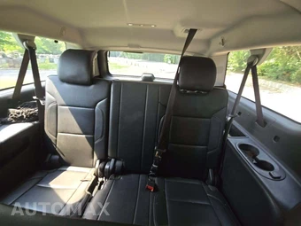 2019 Chevrolet Suburban 1500 LT 1LT - miniatura 14