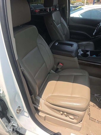 2019 Chevrolet Suburban 1500 LT 1LT - miniatura 19
